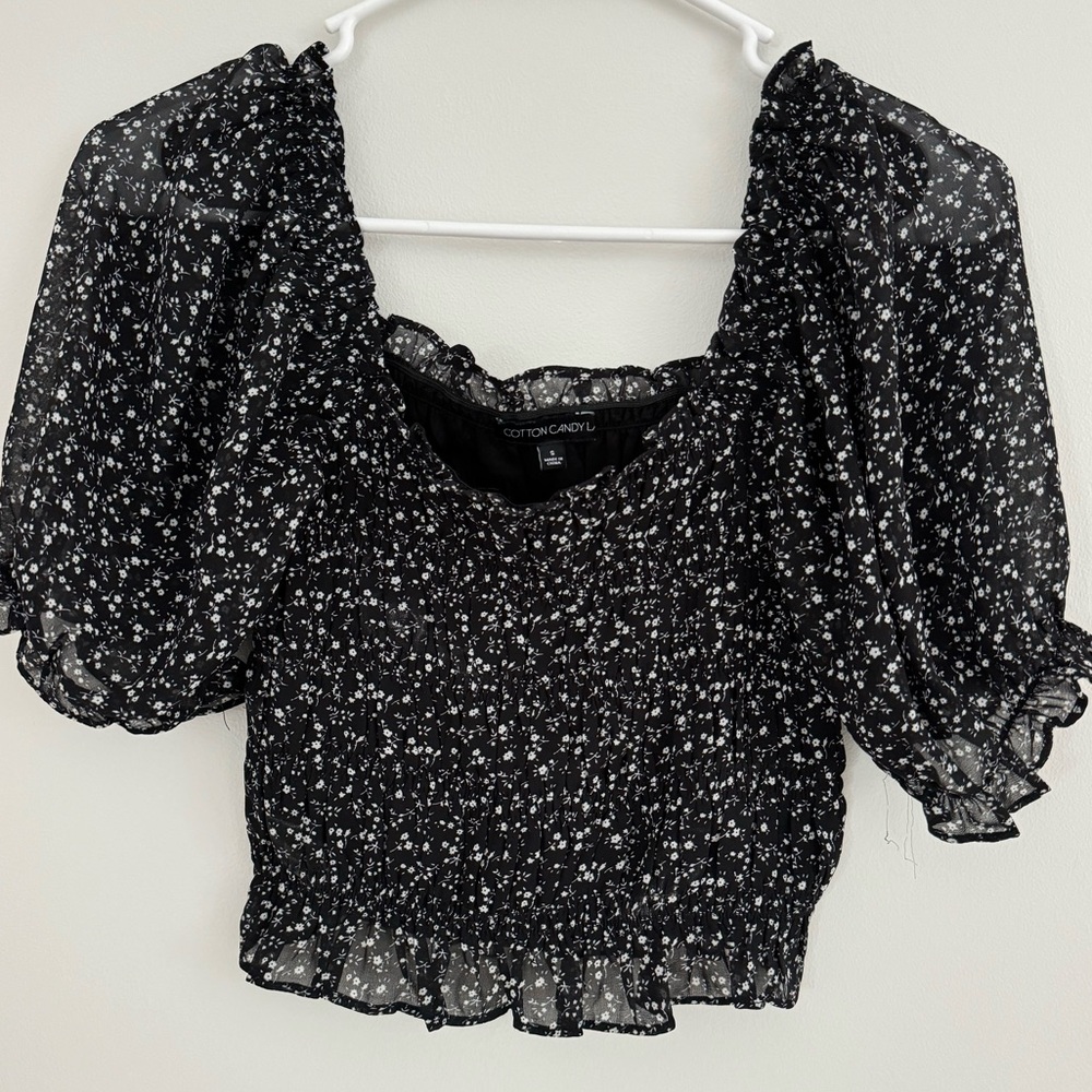 Cotton Candy LA puff sleeve top